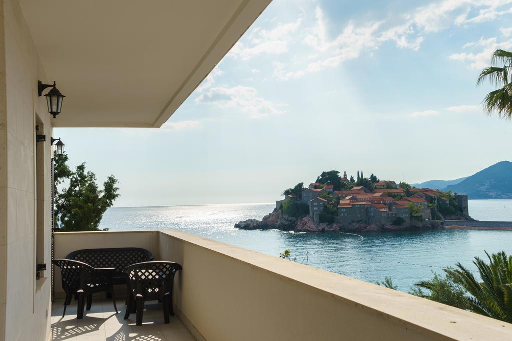 Apartments Zezelj Sveti Stefan Eksteriør bilde